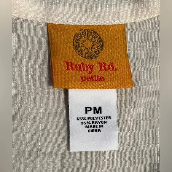 Ruby Rd top - Picture 3 of 5